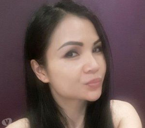 Chahinese sex dating Ormskirk